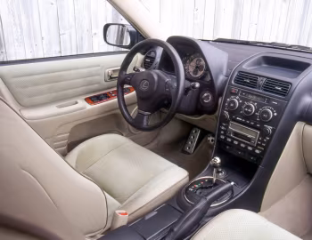 Торпедо 2002–05 Lexus IS 300 [North America] (XE10) '2001–05
