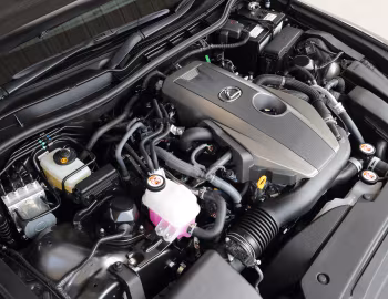 发动机舱 Lexus IS 300 [Japan] '11.2020–至今