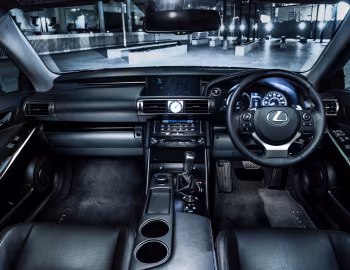 Торпедо Lexus IS 300h [UK-spec] (XE30) '2013–16