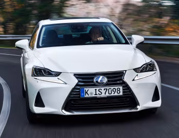 Lexus IS 300h [Worldwide] (XE30) '2016–20