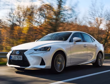 Lexus IS 300h [Worldwide] (XE30) '2016–20