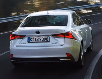 Lexus IS 300h [Worldwide] (XE30) '2016–20