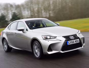 Lexus IS 300h [UK-spec] (XE30) '2016–20