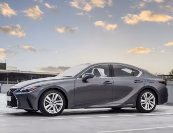 Lexus IS 300h [South Africa] '2021–pr.
