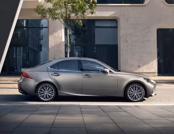 Lexus IS 300h [Worldwide] (XE30) '2016–20