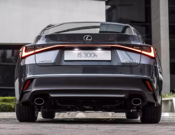 Lexus IS 300h [South Africa] '2021–н.ч.