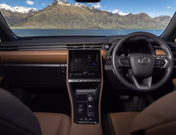 Передня панель Lexus LBX Relax [New Zealand] '2024–н.ч.