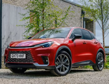 Lexus LBX Takumi [UK-spec] '2024–pr.