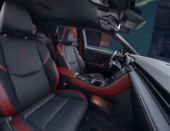 Інтэр'ер Lexus LBX "Vibrant Edition" [EU-spec] '09.2025–05.2026
