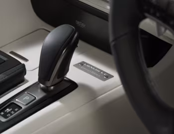 Lexus LC 500 "Pinnacle" [Japan] '08.2025–н.ч.