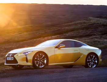 Lexus LC 500 [UK-spec] '2017–24