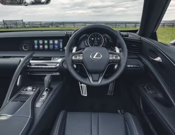 Передня панель Lexus LC 500 Convertible [UK-spec] '2020–24