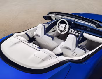 Интерьер 2021–н.в. Lexus LC 500 Convertible [North America] '2020–н.в.