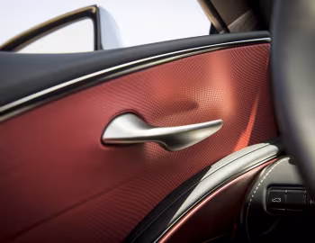 Интерьер 2021–н.в. Lexus LC 500 Convertible [North America] '2020–н.в.