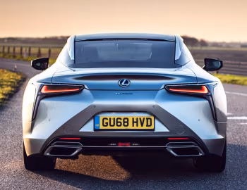 Lexus LC 500h [UK-spec] '2017–24