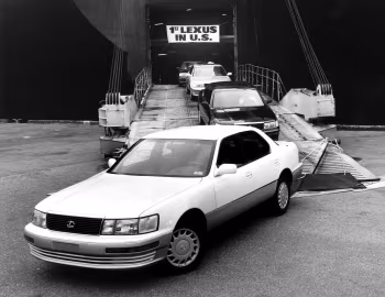1990–92 Lexus LS 400 [North America] (UCF10) '05.1989–08.1992
