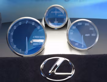 Комбінація приладів Lexus LF-C Concept '04.2004