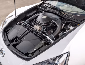 Під капотом 2011–12 Lexus LFA [North America] '2010–12