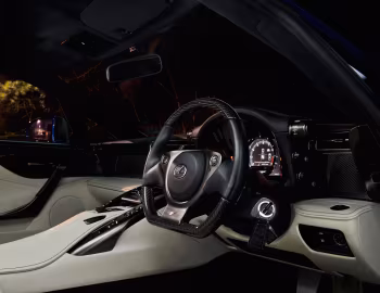 Інтер'єр Lexus LFA [UK-spec] '2010–12