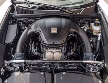 Under The Hood 2011–12 Lexus LFA [North America] '2010–12