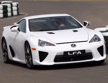 Lexus LFA [Japan] '2010–12