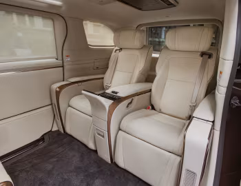 Інтер'єр Lexus LM 500h [Australia] '2023–н.ч.