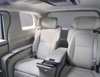 Интерьер Lexus LM 500h [China] '2023–н.в.