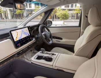 Передня панель Lexus LM 500h [Australia] '2023–н.ч.