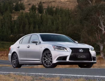 Lexus LS 600h F-Sport [Australia] '2013–17