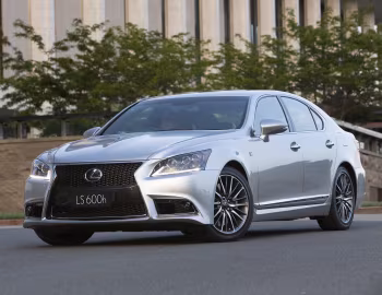 Lexus LS 600h F-Sport [Australia] '2013–17