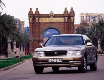 Lexus LS 400 [EU-spec] (UCF20) '1995–97