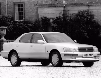 Lexus LS 400 [UK-spec] (UCF10) '1990–94