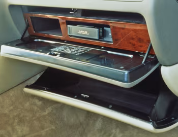 Interior 1995–97 Lexus LS 400 [North America] (UCF20) '10.1994–97