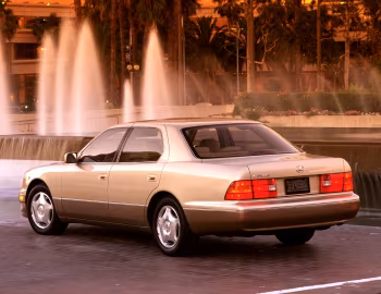 1998–2000 Lexus LS 400 [North America] (UCF20) '1997–2000
