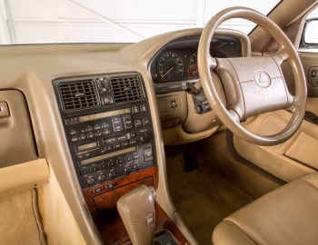 Передня панель Lexus LS 400 [UK-spec] (UCF10) '1990–94