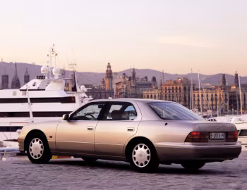 Lexus LS 400 [EU-spec] (UCF20) '1995–97