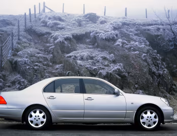 Lexus LS 430 [UK-spec] (UCF30) '2000–03