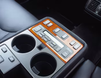 Интерьер Lexus LS 430 [UK-spec] (UCF30) '2000–03