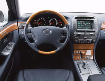 Передня панель Lexus LS 430 [EU-spec] (UCF30) '2000–03