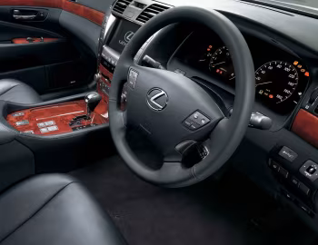 Інтэр'ер Lexus LS 460 [Japan] (USF40) '09.2006–07.2008