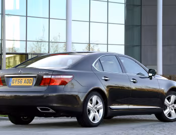 Lexus LS 460 [UK-spec] (USF40) '2006–09