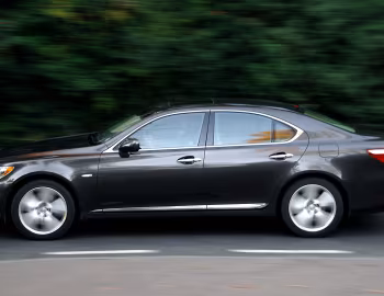 Lexus LS 460 [UK-spec] (USF40) '2006–09