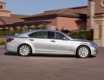 2010–12 Lexus LS 460L [North America] (USF41) '2009–12
