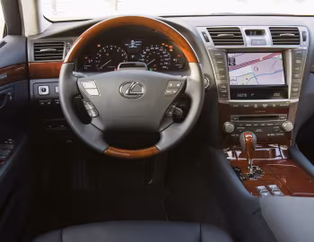 Передня панель 2010–12 Lexus LS 460L [North America] (USF41) '2009–12