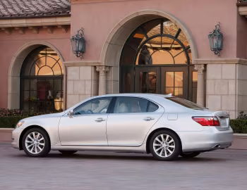 2010–12 Lexus LS 460L [North America] (USF41) '2009–12