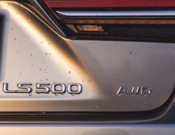 Lexus LS 500 AWD [Worldwide] '2017–20