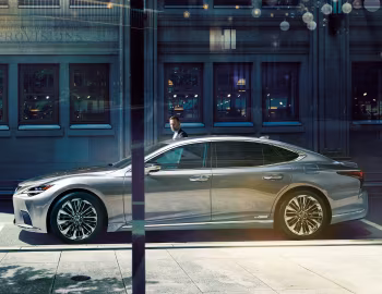 Lexus LS 500h [Japan] '11.2020–н.ч.