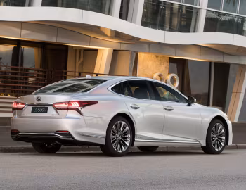 Lexus LS 500h [Australia] '2018–20