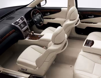 Інтэр'ер Lexus LS 600h [Japan] (UVF45) '05.2007–10.2009