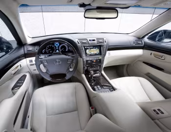Передня панель Lexus LS 600h [EU-spec] (UVF45) '2007–09
